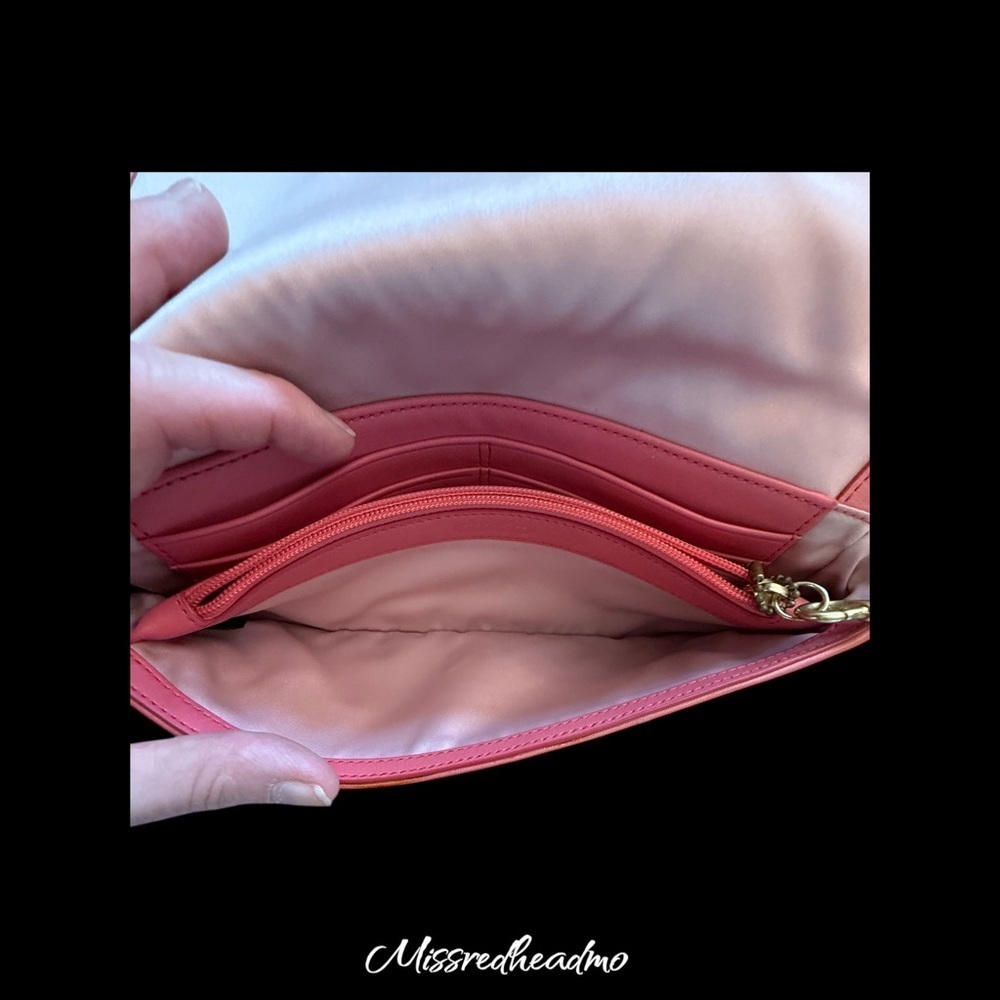 Vintage Coach Wristlet - Picture 5 of 6